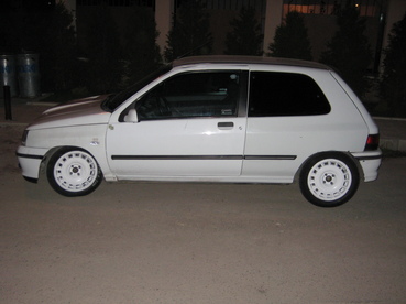 Renault Clio 1.8 16v Turbo Stage 3 02-10-2007
